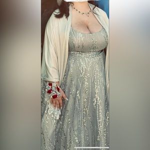 Prom dress. Size 16/18. Worn once, in perfect condition. Willing to negotiate.